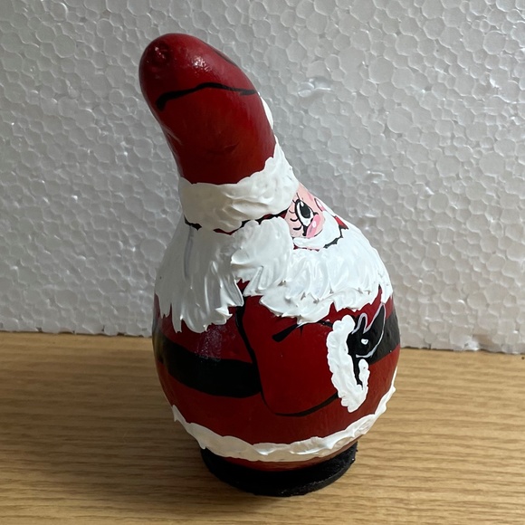 Santa Claus Gourd 6" Standing Hand Painted Christmas Red & White Textured Cute! - Picture 4 of 8